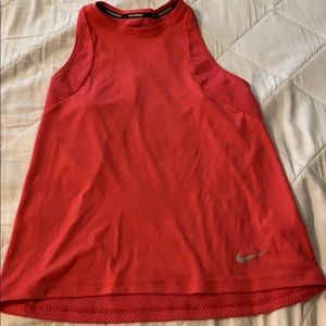 Nike workout tank